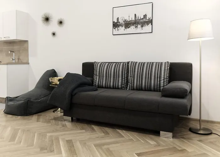Aaa All About Apartments